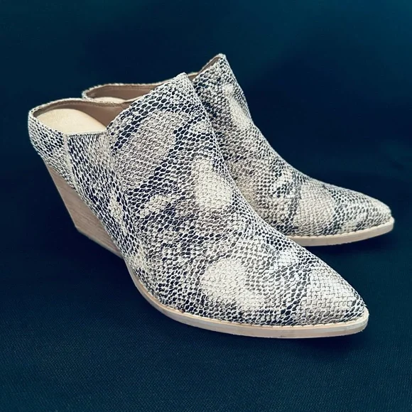 Mi.iM Snakeskin Slip On Shoes 8.5 - Picture 1 of 7